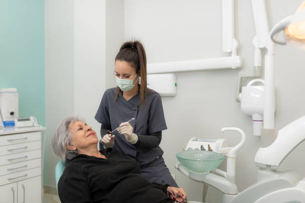 Best Weekend Emergency Dentist in Flora, IN